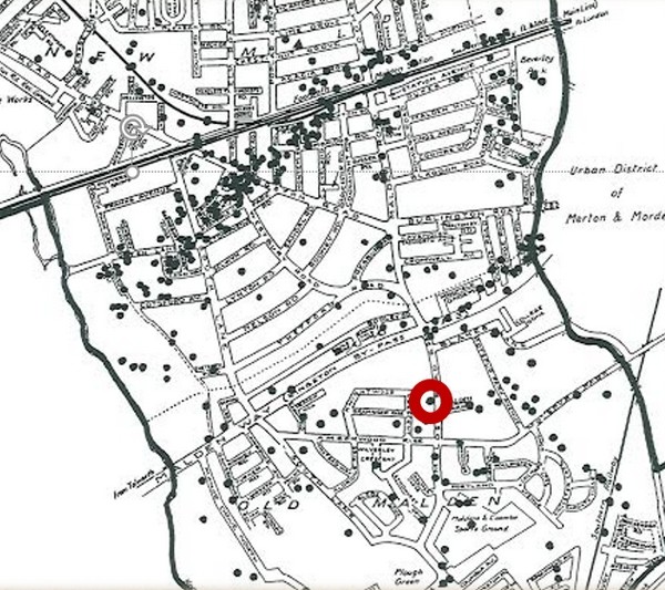 Map showing where bombs fell on New Malden during World War II, showing a particular concentration around the railway line